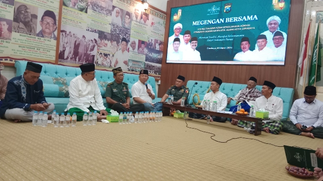Polres Pelabuhan Tanjung Perak Gelar Tradisi Megengan Bersama Warga NU Kota Surabaya