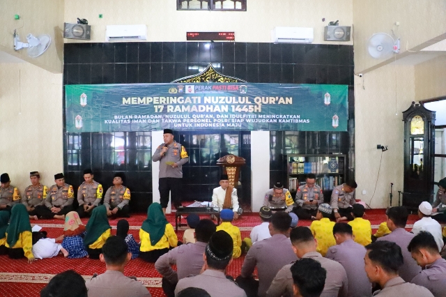 Polres Pelabuhan Tanjung Perak Peringati Nuzulul Qur’an dalam Meningkatkan Iman dan Taqwa