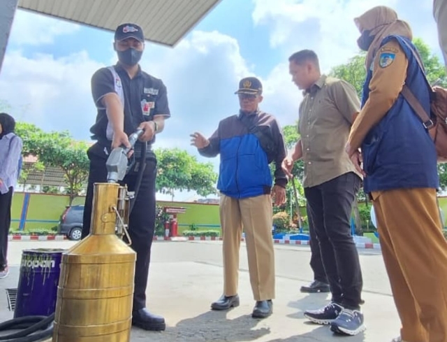 Tim Gabungan Polres Kediri Kota Sidak SPBU Periksa Takaran dan Stok BBM saat Menjelang Mudik