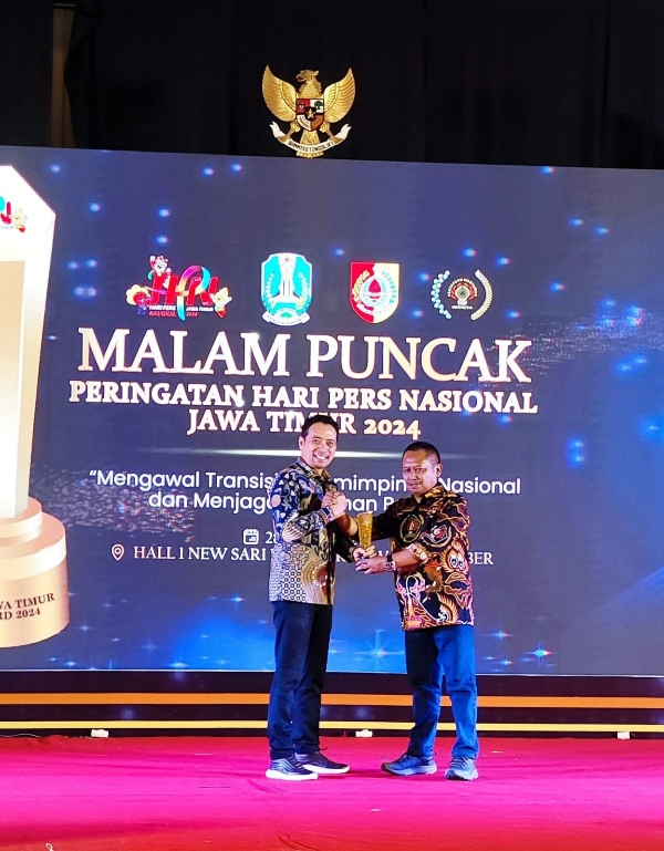 Sukses Bikin DPD RI Bertaji, LaNyalla Terima Special Award dari PWI Jatim
