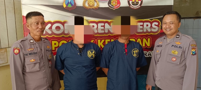 Kurir dan Pengedar Sabu Asal Putat Jaya diamankan Anggota Opsnal Polsek Kenjeran Polres Pelabuhan Tanjung Perak
