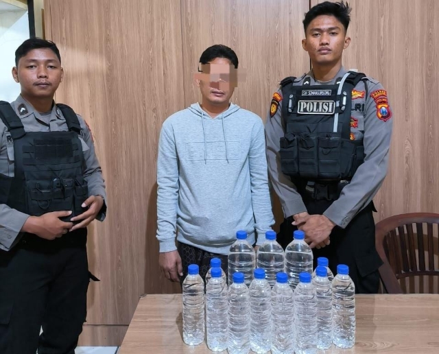 Diduga Edarkan Miras Ilegal, 2 Pemilik Toko Diamankan Polisi