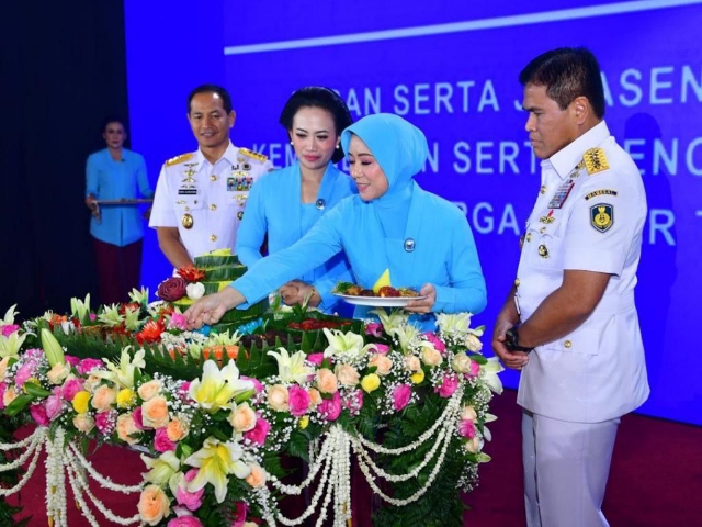 Danlantamal V Hadiri Puncak Peringatan HUT Ke-78 Jalasenastri  Tahun 2024