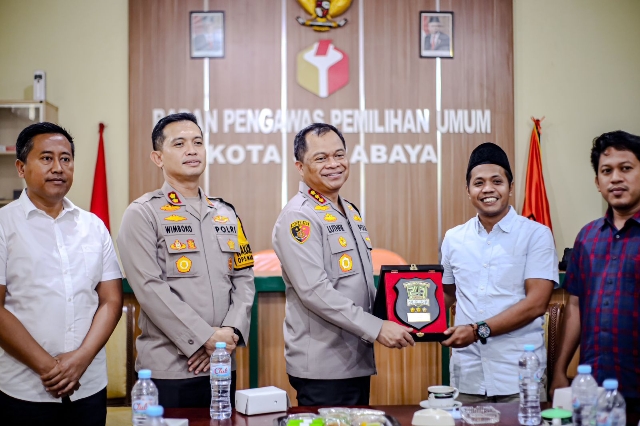 Kapolrestabes Surabaya Gelar Silaturahmi ke KPU dan Bawaslu, dalam Membahas Dinamika Pilkada 2024 serta Cek Kesiapan Logistik
