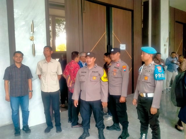 Polres Madiun Kota Terjunkan 126 Personel Amankan Sidang Pleno Penetapan Pemenang Pilkada tahun 2024