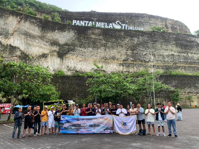 Awal Tahun 2025 AMI Bawa Pengurus Kelilingi Pulau Dewata