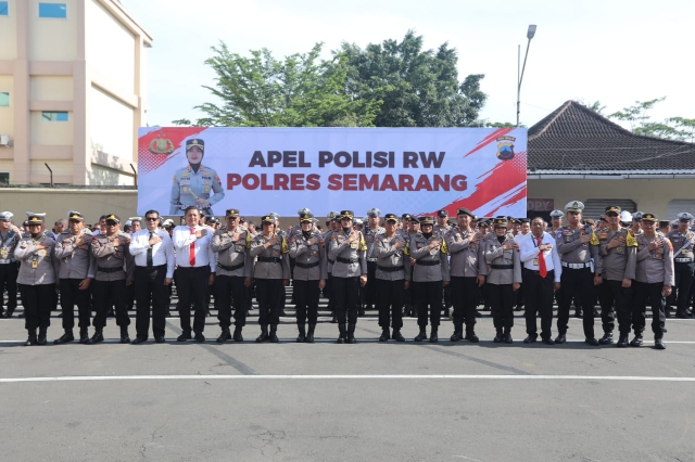 Polres Semarang Gelar Apel Polisi RW, Kapolres Berikan Atensi