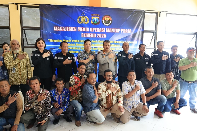 Menjelang Pelantikan Gubernur dan Wakil Gubernur Jawa Timur Polda Jatim Gandeng Media dalam Menjaga Kondusifitas