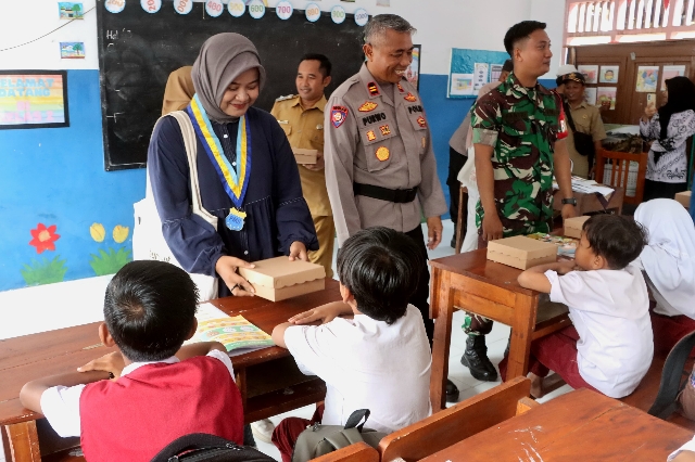 Sukseskan Program MBG melalui Sinergitas antara Polres Probolinggo bersama Mahasiswa