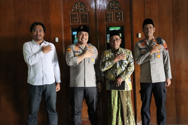 Polres Kendal Gelar Silaturahmi dan Bakti Sosial di Ponpes Nurul Qur’an