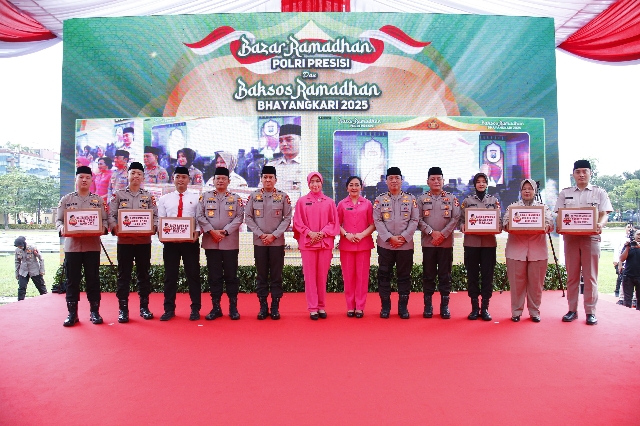 Wakapolri Hadiri Bazar Presisi dan Baksos di Lapangan Bhayangkara