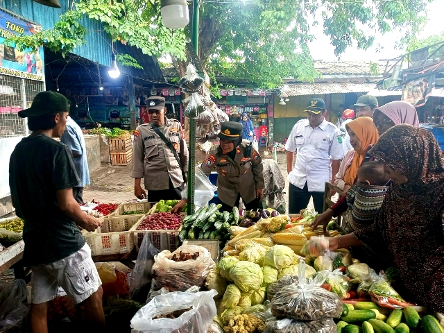 Jaga Stabilitas Harga Bahan Pokok, Polres Pasuruan Intensifkan Monitoring Pasar