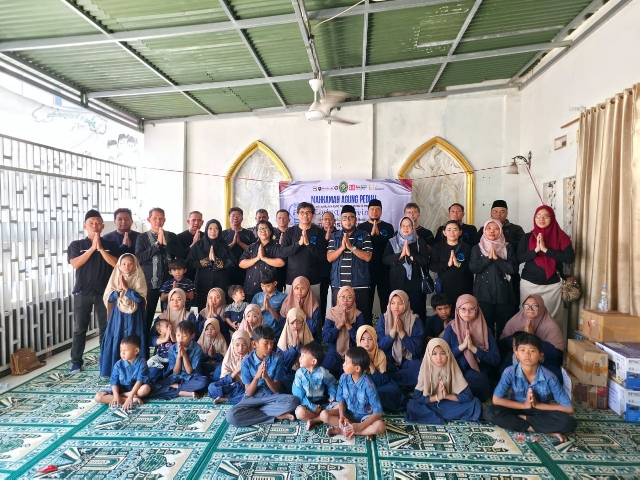 Kunjungi Panti Asuhan Muzdalifah Sidoarjo, PTUN Surabaya Jaga Tradisi Gerakan Mahkamah Agung Peduli