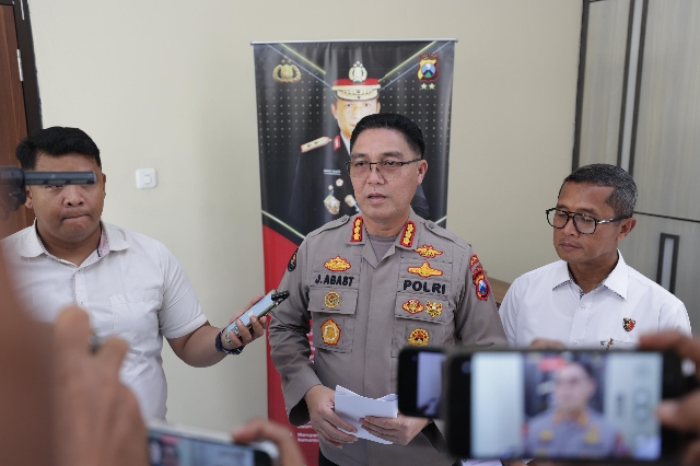Polda Jatim Amankan Tersangka MF Alias P Diduga Kuat Terlibat Penghasutan Aksi Anarkis di Kediri