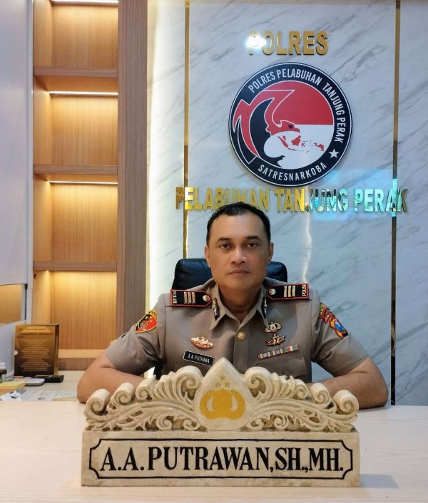 Sosok Kasatnarkoba Polres Pelabuhan Tanjung Perak Menunjukkan Taringnya