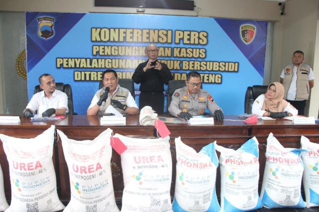 Polda Jateng Ungkap Penyalahgunaan Pupuk Bersubsidi, Amankan 3 Tersangka dan Ratusan Sak Pupuk Subsidi