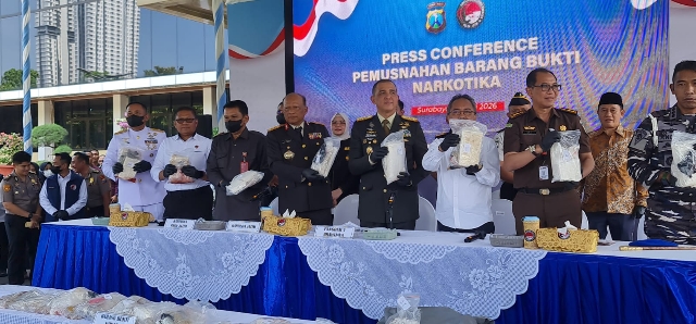 Perang Narkoba, Polda Jatim Musnahkan 22 Kg Kokain