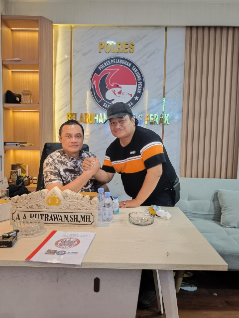 Penasehat Komunitas Wartawan Indonesia Membangun Sinergitas bersama Kasatnarkoba Polres Pelabuhan Tanjung Perak